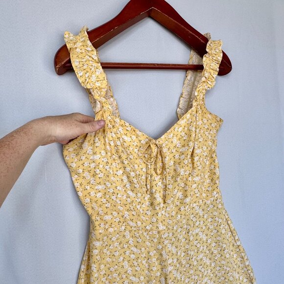 Reformation Moore Lily Butter Yellow Ruffle Srap Wide Leg Jumpsuit Size 10 - Picture 6 of 13